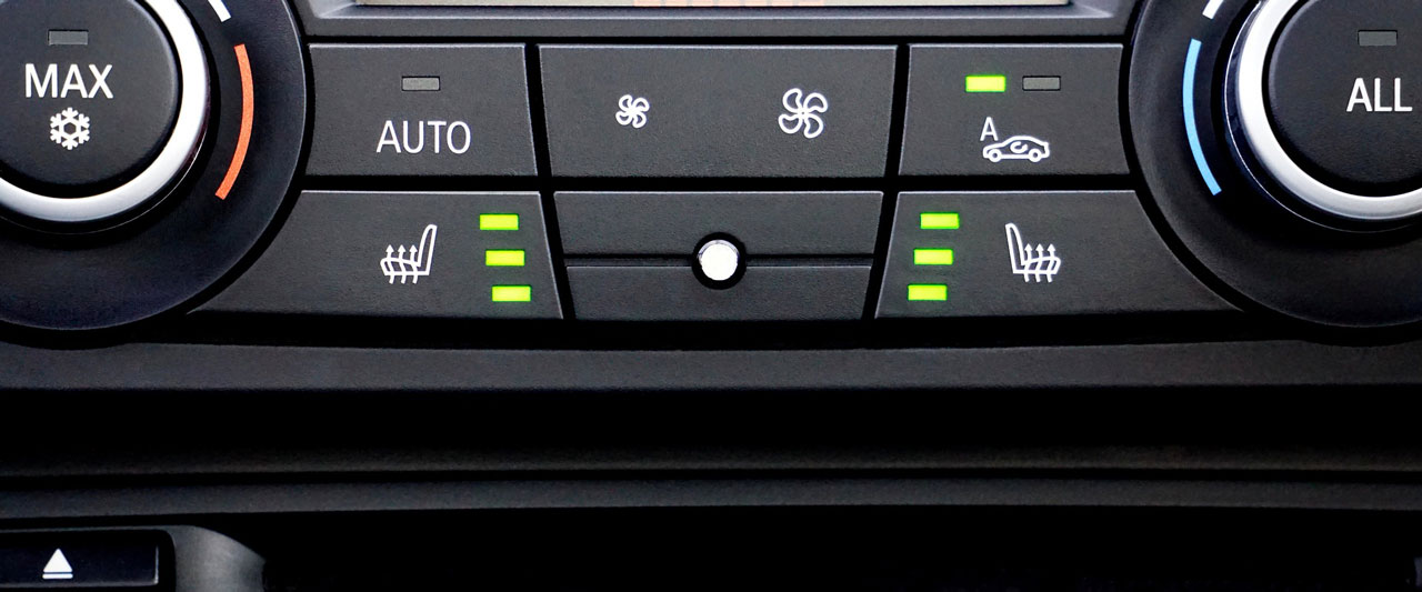 Klimaanlage eines Fahrzeugs. Beispielbild für den Service Klimaanlage Wartung