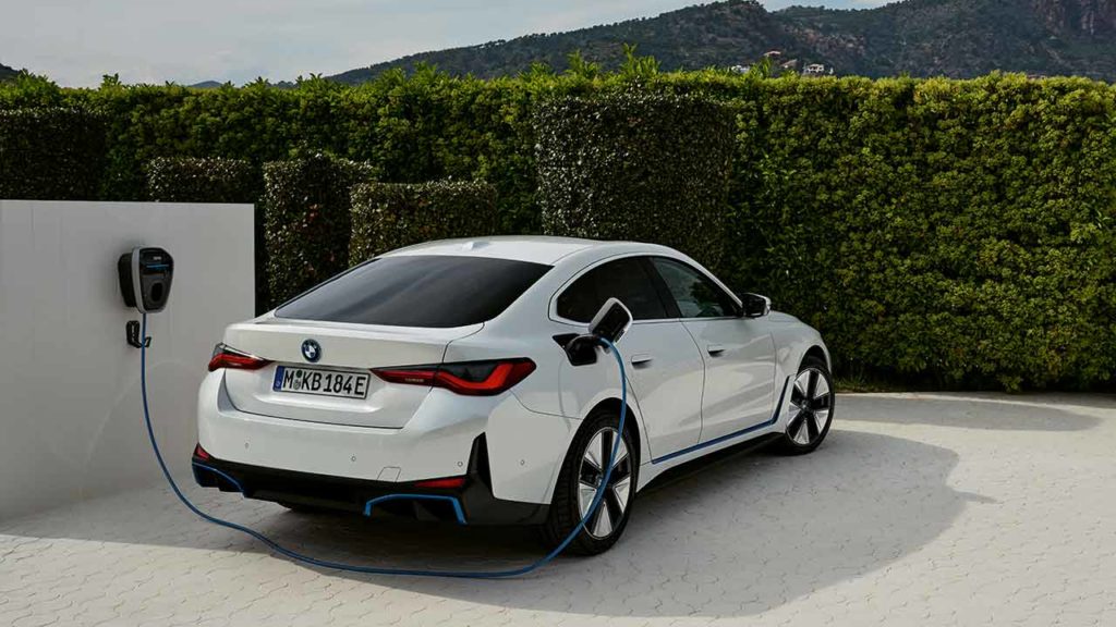 BMW I4 An Wallbox BMW i4