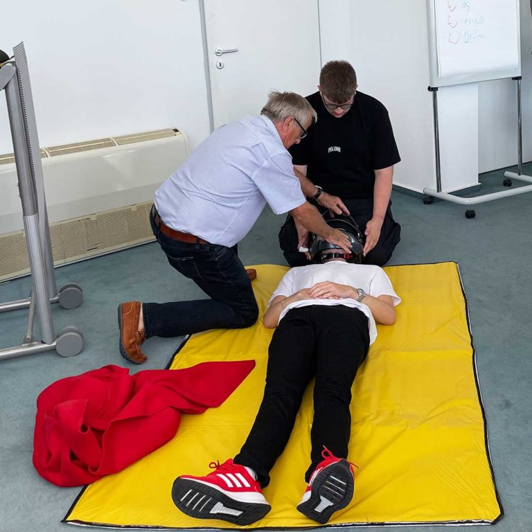 Erste Hilfe Kurs des BRK Dingolfing Landau