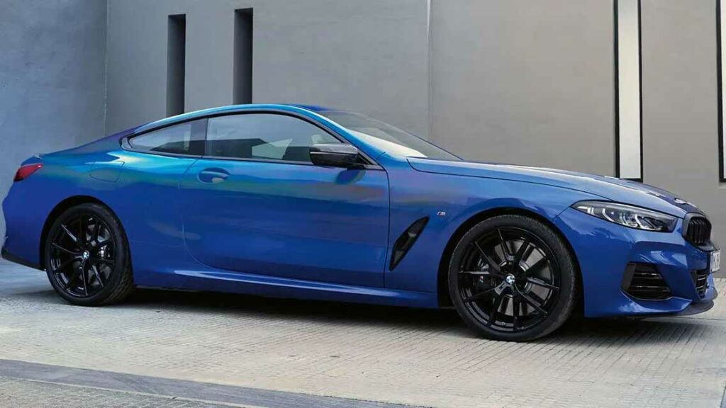 BMW M850i