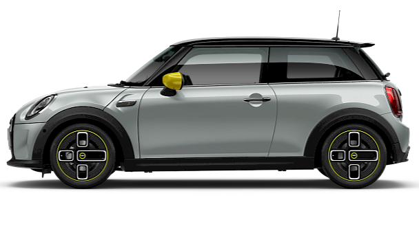 01 MINI Electric 1280x720 MINI Cooper SE - 3-Türer - Seitenansicht
