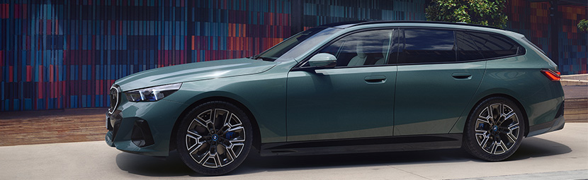 BMW I5 Touring Teaser 830×255